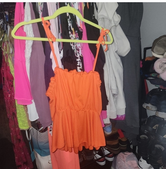 Boohoo 18 PLUS RIB RUCHED BUST TIE SHOULDER CAMI TOP - Picture 5 of 6